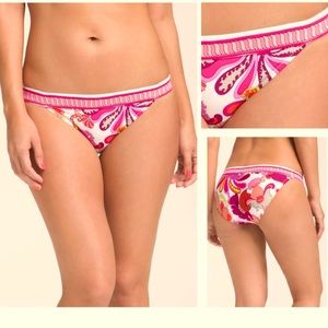 😎Trina Turk Paisley “Caprice" Bottoms 🤩HTF!! Size 6